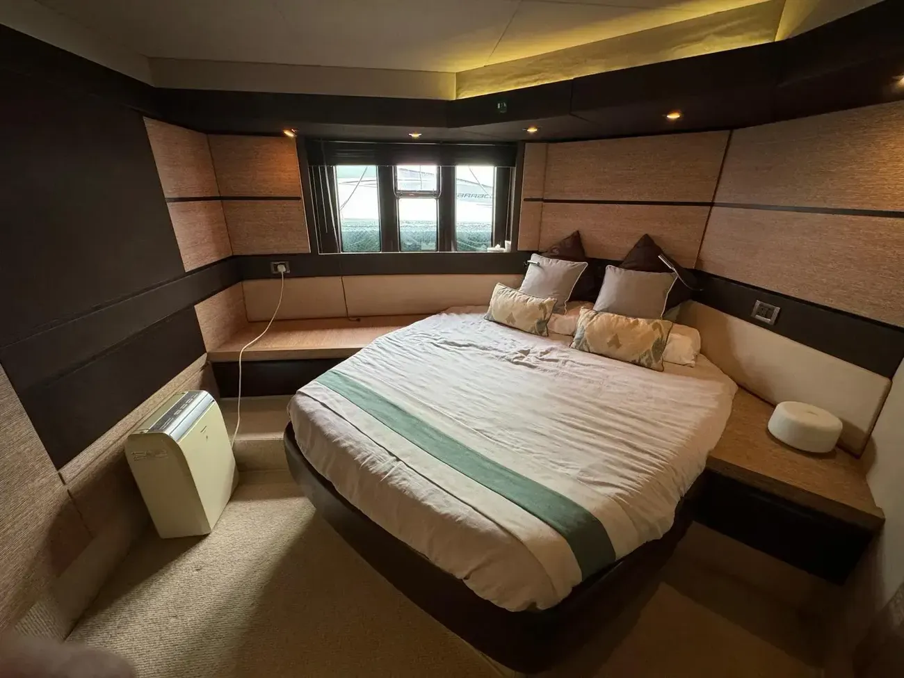 Thumbnail von Azimut 54