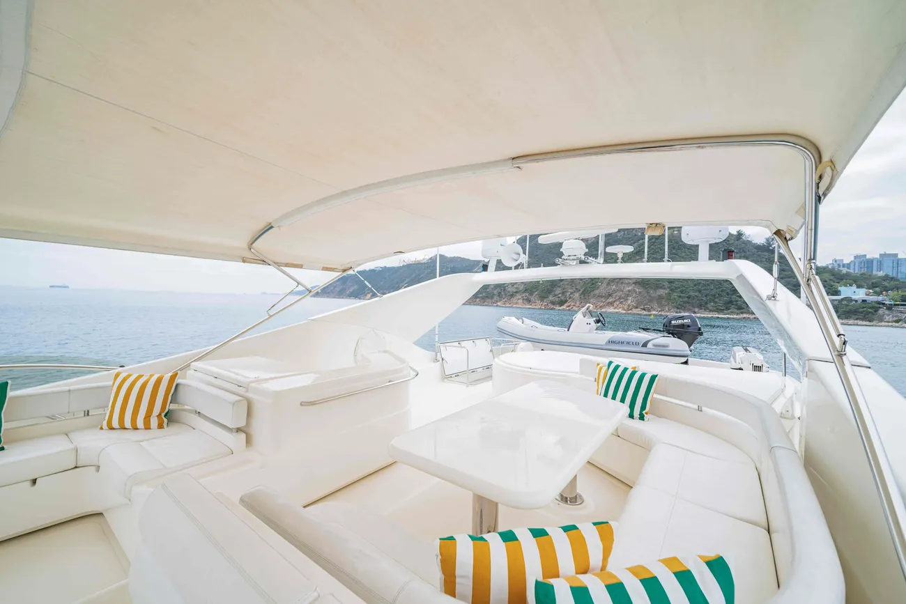 Thumbnail von Ferretti Yachts 880