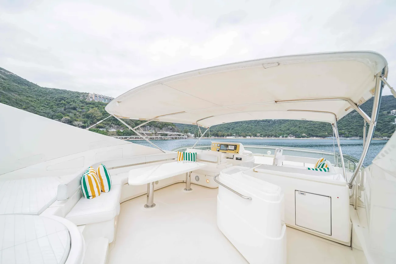 Thumbnail von Ferretti Yachts 880