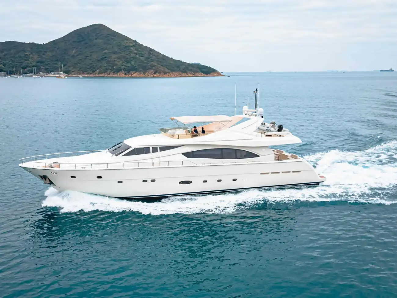 Thumbnail von Ferretti Yachts 880