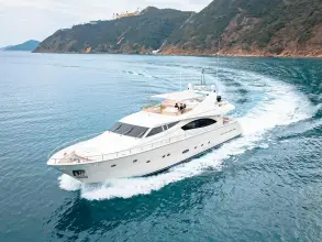 Thumbnail von Ferretti Yachts 880