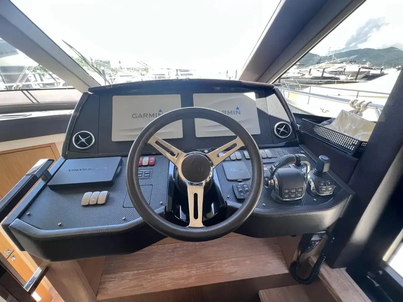 Thumbnail von Абсолют 50 Флай