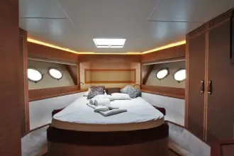 Thumbnail von Monte Carlo MCY 76