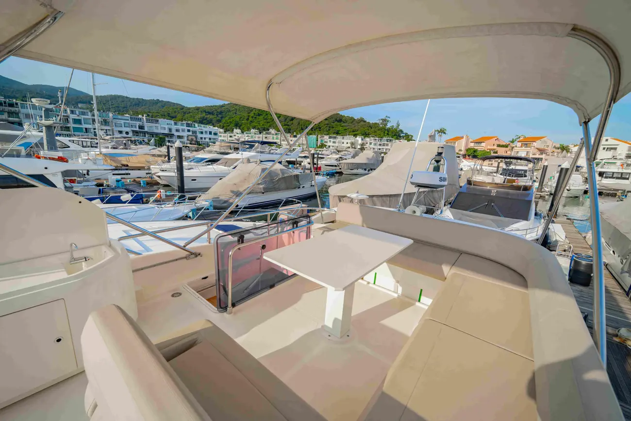 Thumbnail von Ferretti Yachts 550