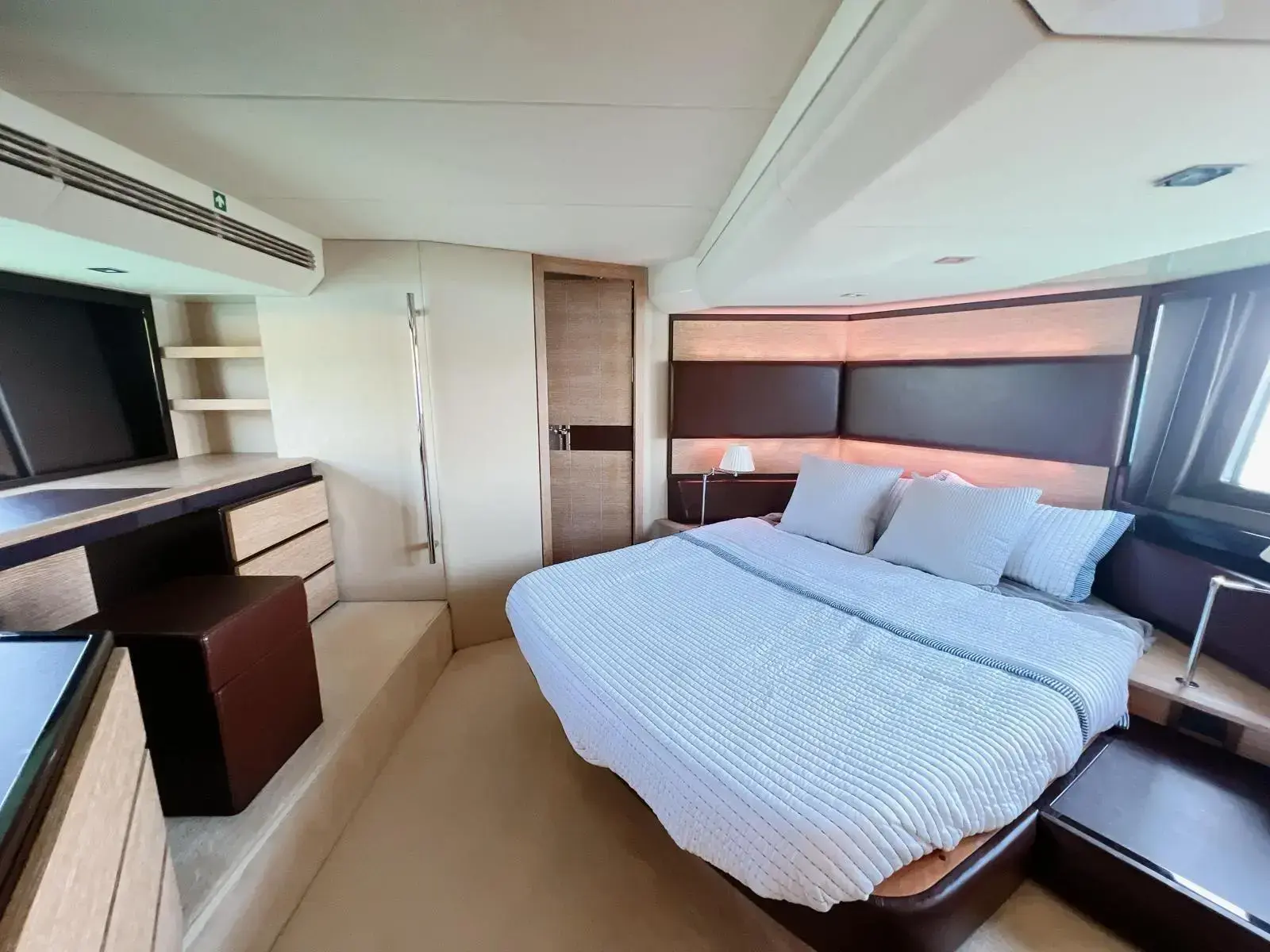 Thumbnail von Azimut 58