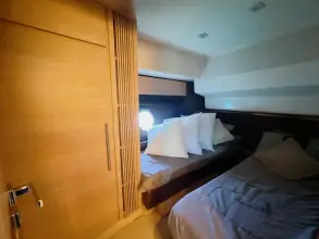 Thumbnail von Azimut 58