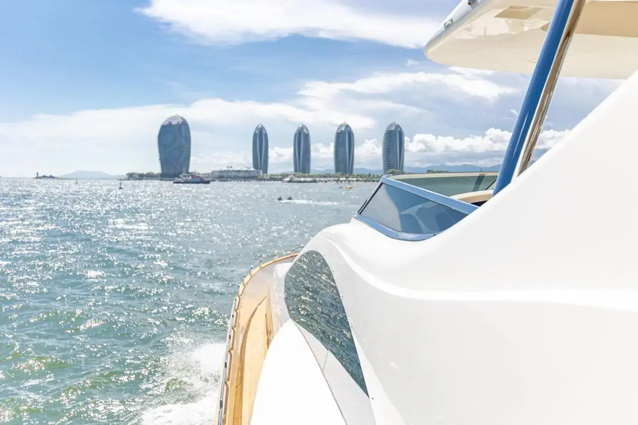 Thumbnail von Azimut Grande 105