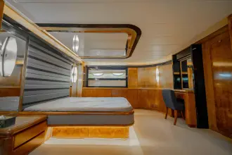 Thumbnail von Riva 85 Opera