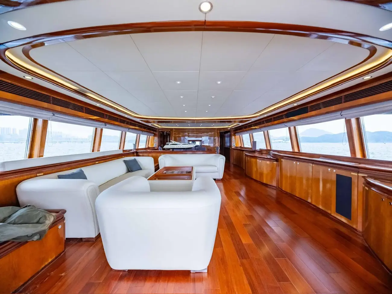 Thumbnail von Ferretti Yachts Custom Line 112