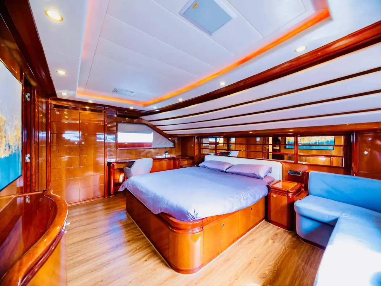 Thumbnail von Ferretti Yachts Custom Line 112