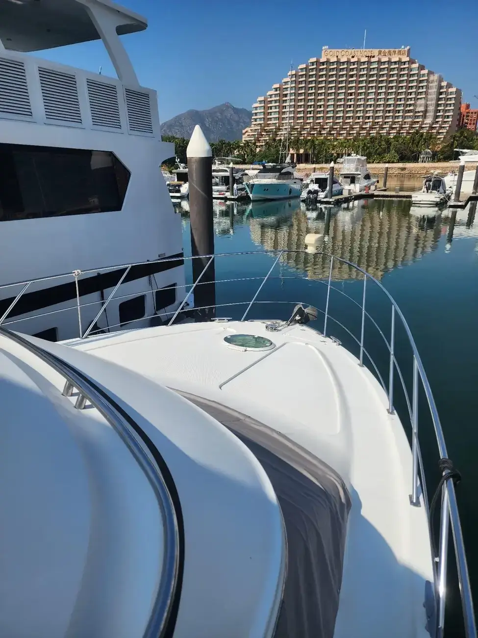 Thumbnail von Carver 42 Mariner