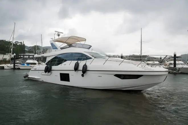 Azimut 55