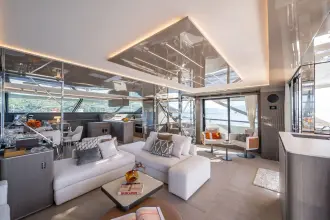 Thumbnail von Prestige M8