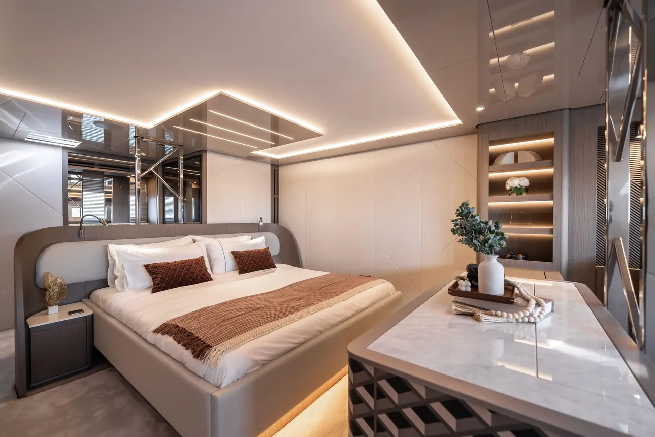 Thumbnail von Prestige M8