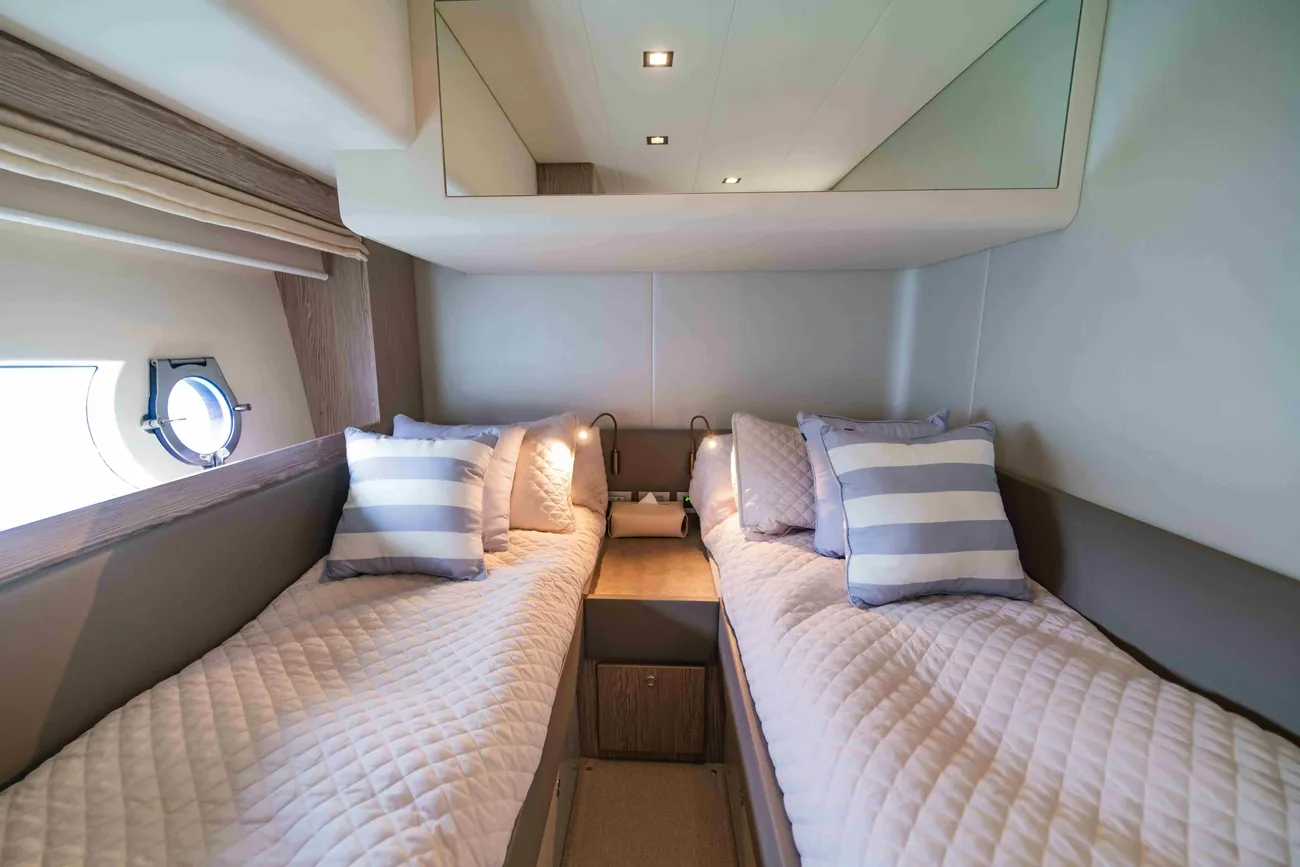 Thumbnail von Ferretti Yachts 650