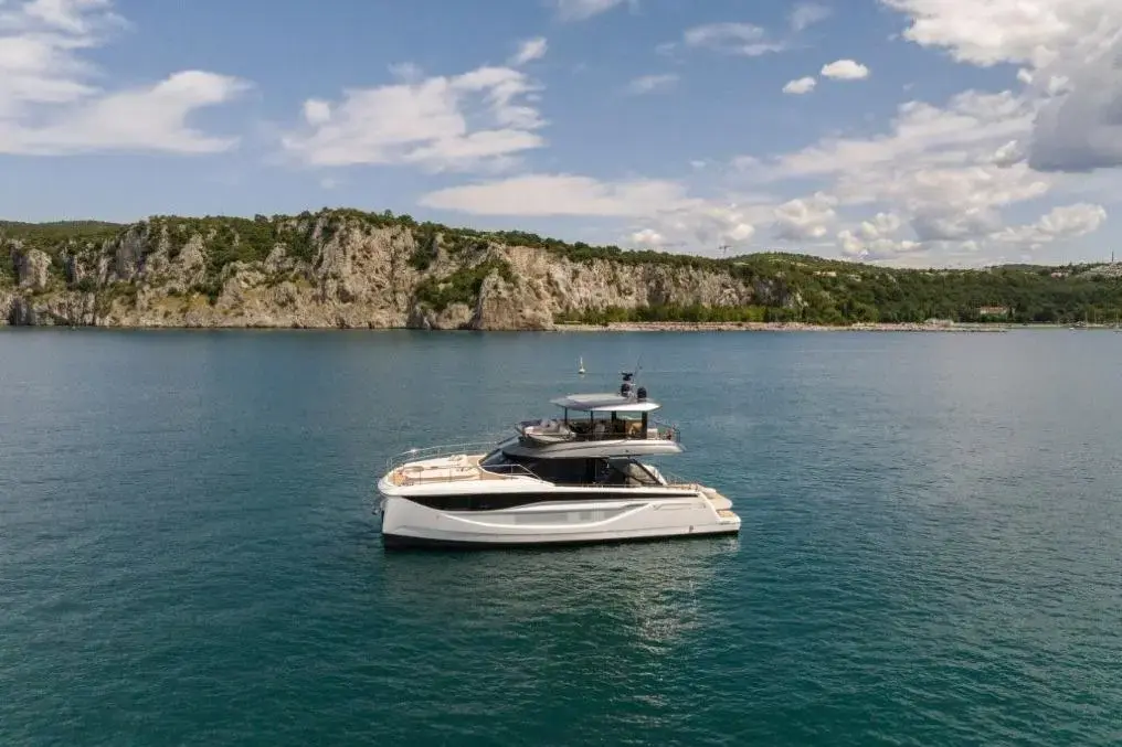 Thumbnail von Prestige M7