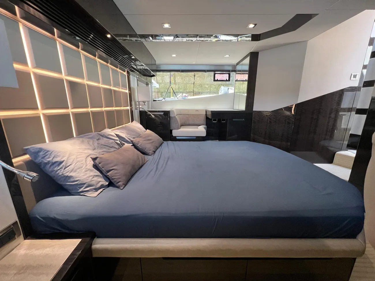 Thumbnail von Galeon 500 FLY