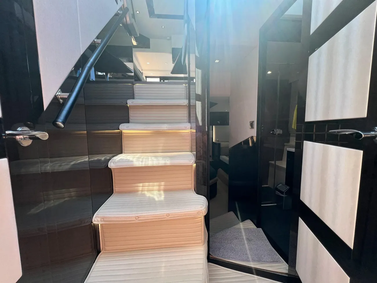 Thumbnail von Galeon 500 FLY