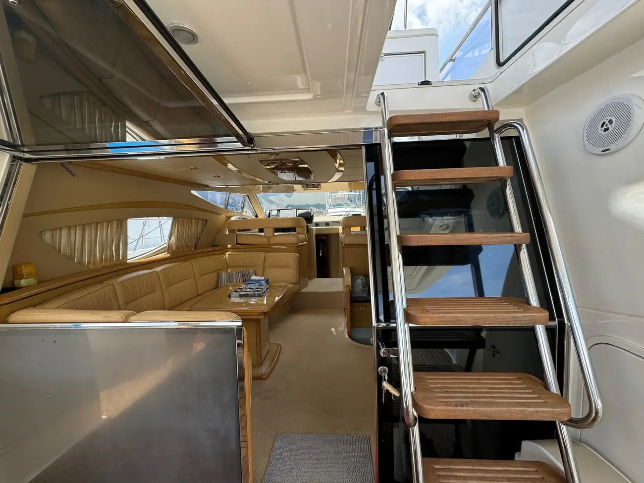 Thumbnail von Ferretti Yachts 460