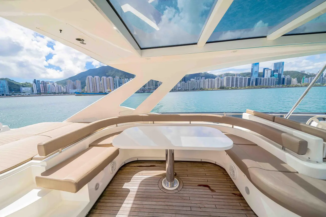 Thumbnail von Ferretti Yachts 870