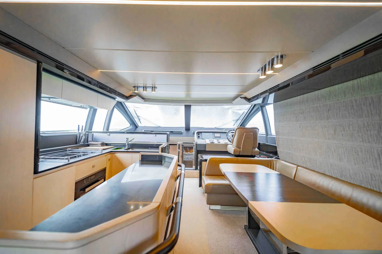 Thumbnail von Azimut 66