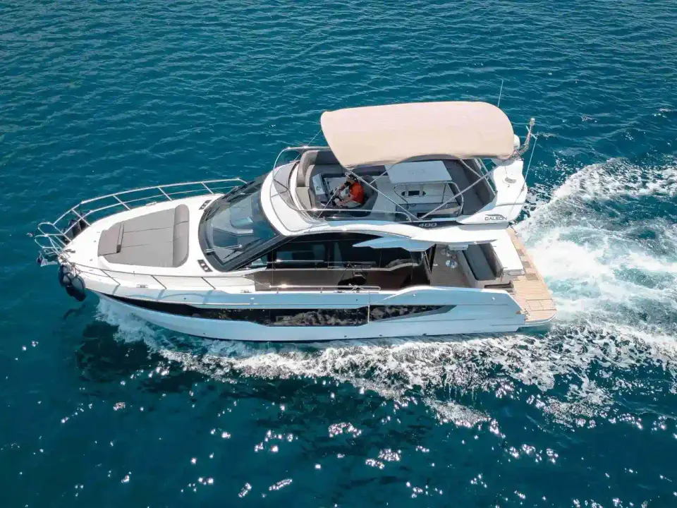 Galeon 400 FLY