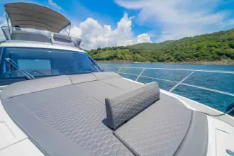 Thumbnail von Galeon 400 FLY