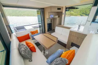 Thumbnail von Galeon 400 FLY