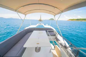 Thumbnail von Galeon 400 FLY