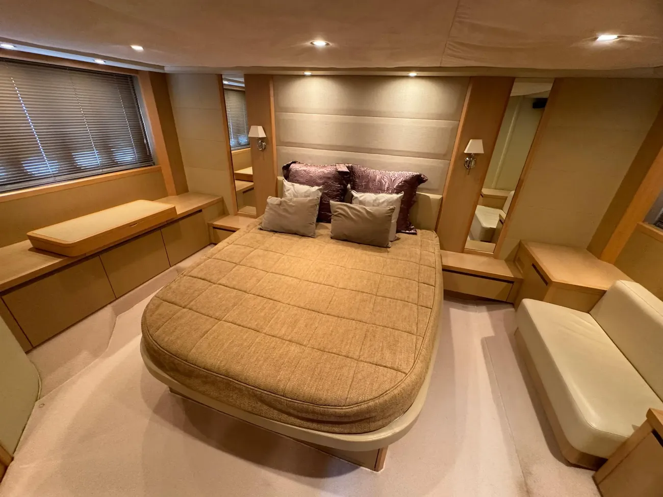 Thumbnail von Princess V65