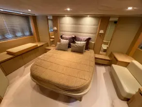 Thumbnail von Princess V65