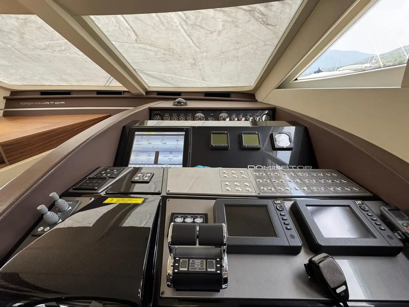 Thumbnail von Dominator 620 S