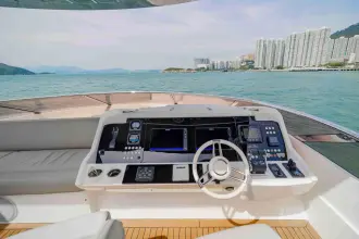 Thumbnail von Sunseeker 86 Yacht