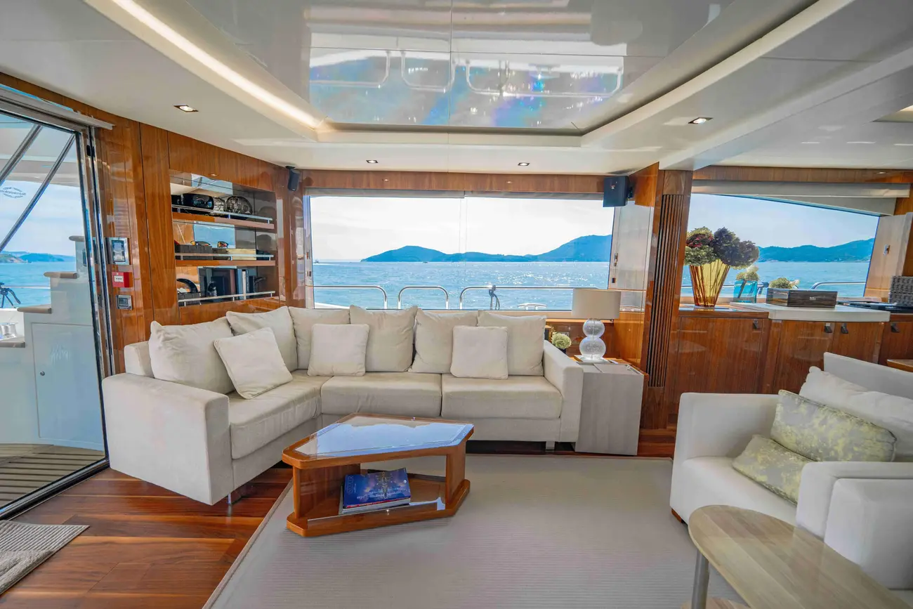 Thumbnail von Sunseeker 86 Yacht