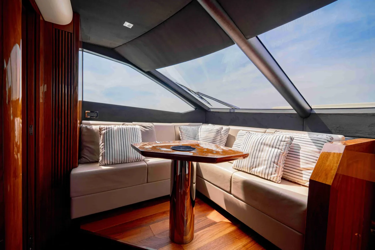 Thumbnail von Sunseeker 86 Yacht