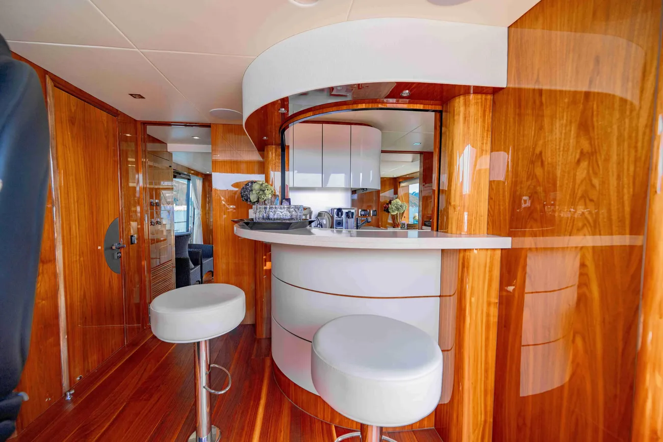 Thumbnail von Sunseeker 86 Yacht