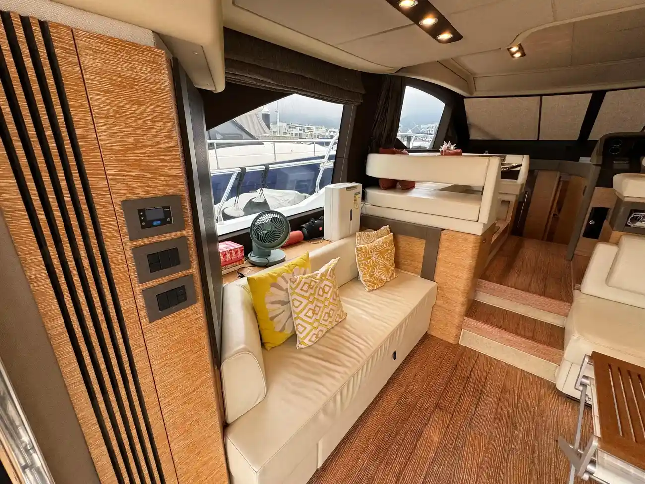 Thumbnail von Azimut 50