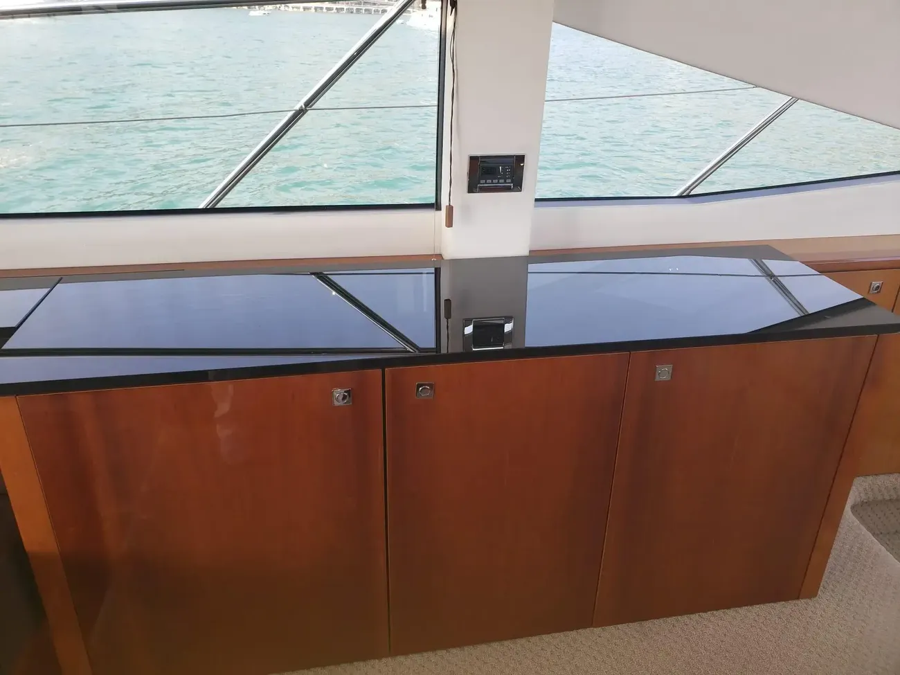 Thumbnail von Sunseeker Predator 64