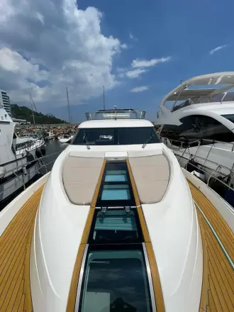 Fairline Squadron 65