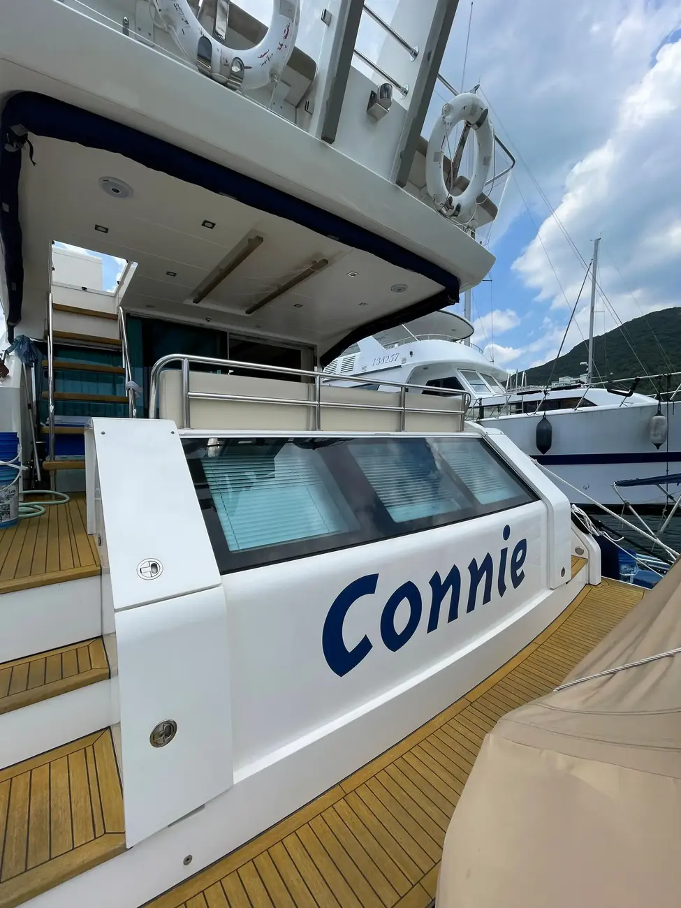 Thumbnail von Fairline Squadron 65