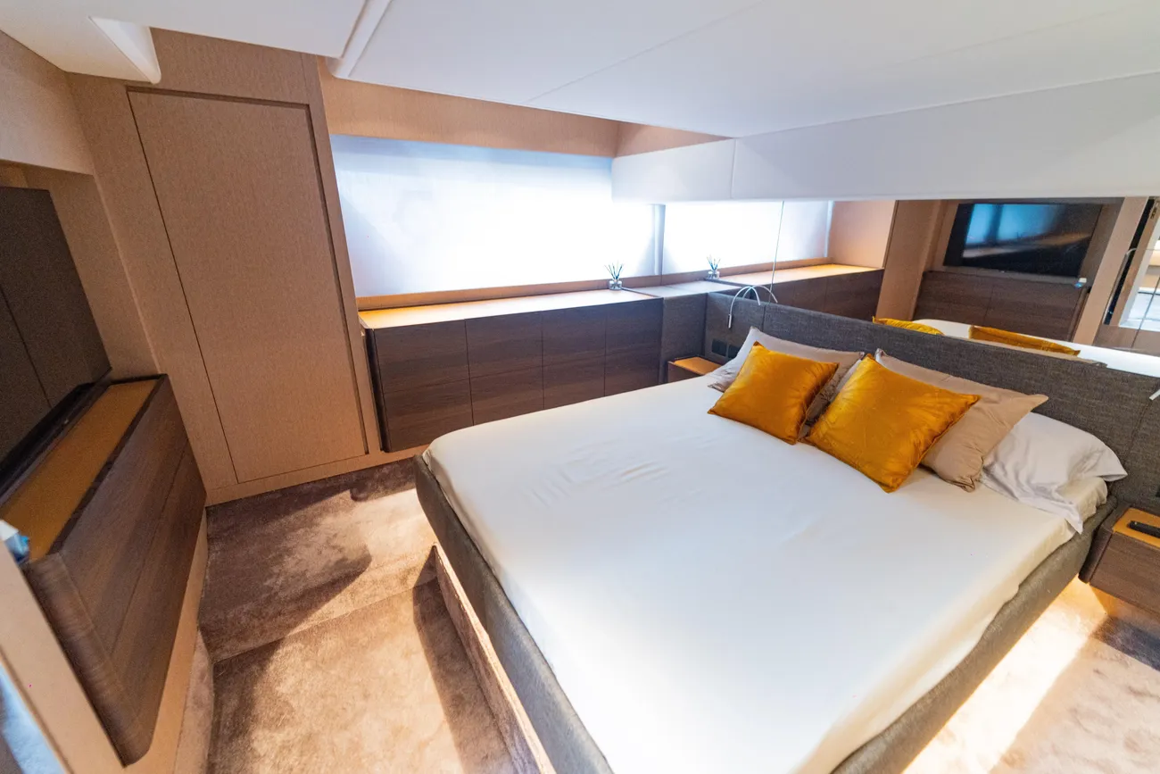 Thumbnail von Ferretti Yachts 500