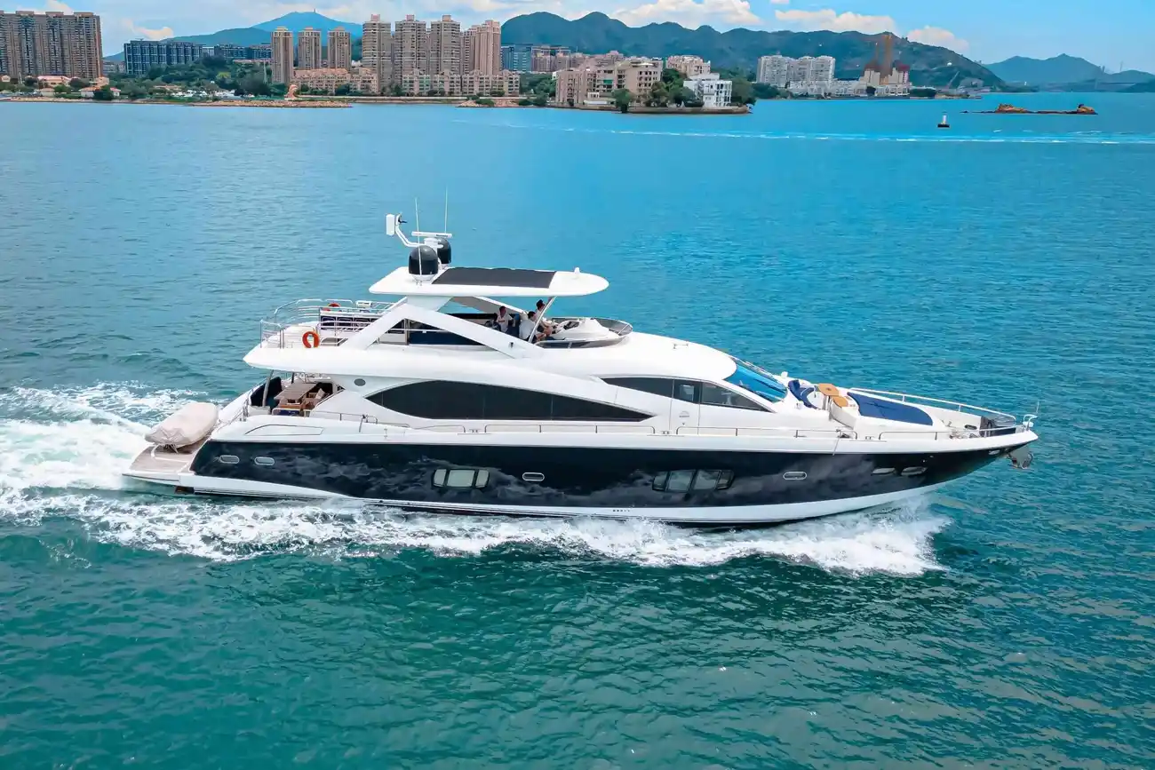 Thumbnail von Sunseeker 88 Yacht