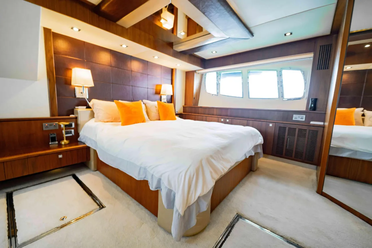 Thumbnail von Sunseeker 88 Yacht