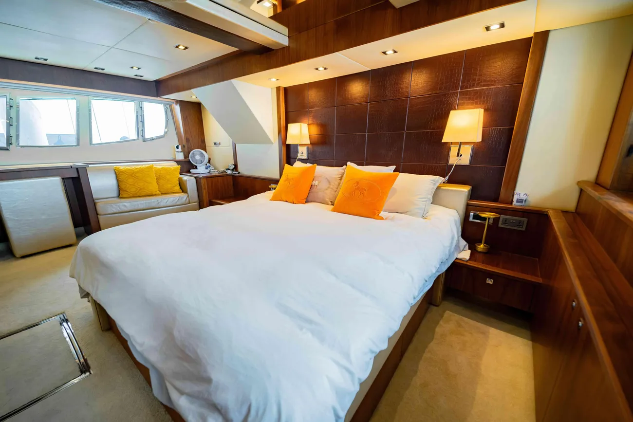 Thumbnail von Sunseeker 88 Yacht