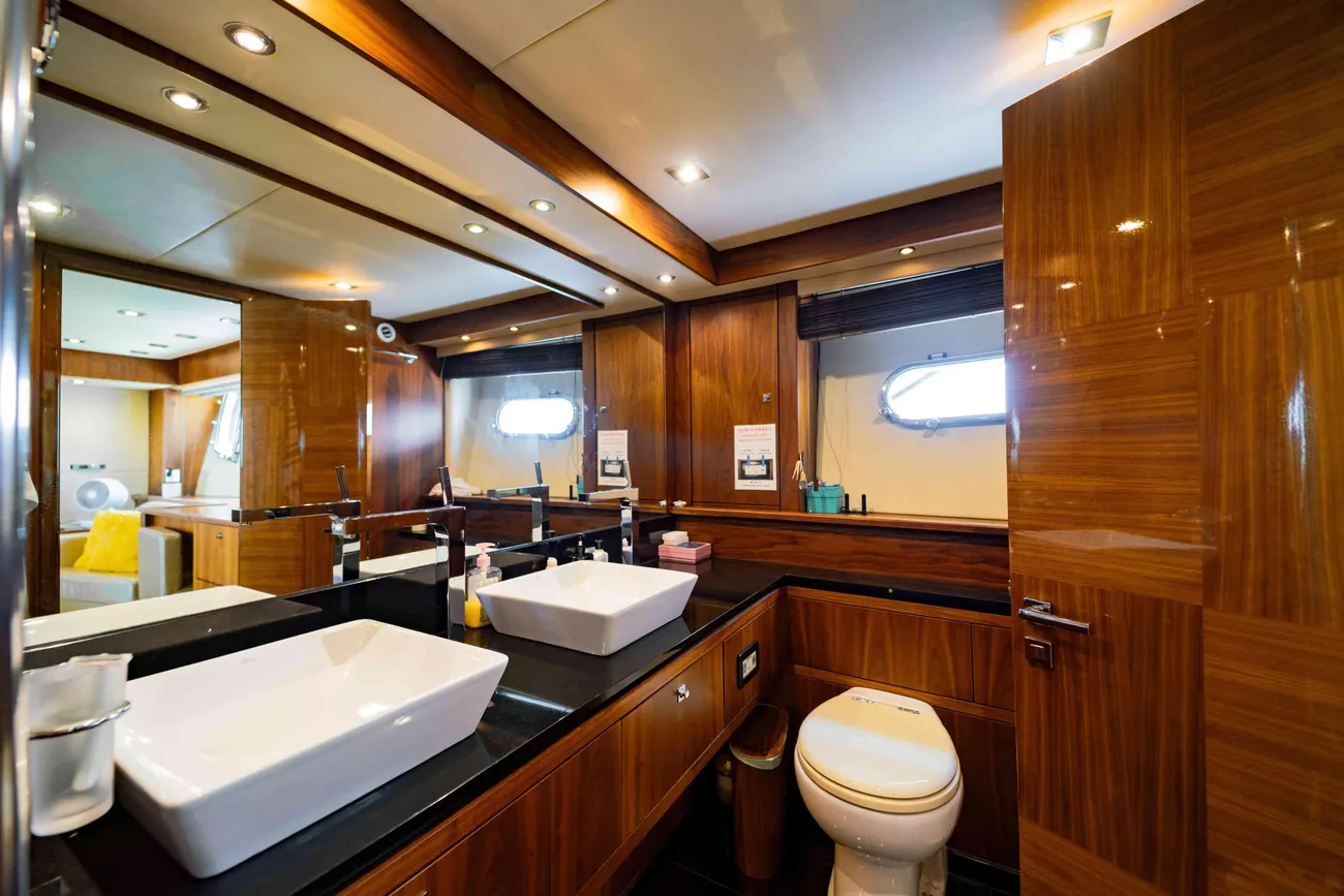 Thumbnail von Sunseeker 88 Yacht