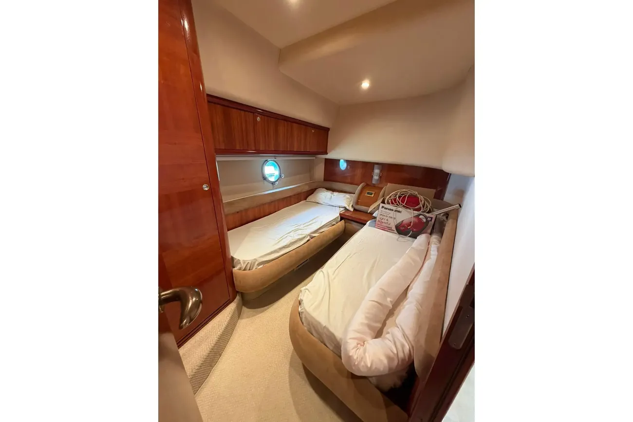 Thumbnail von Azimut 55