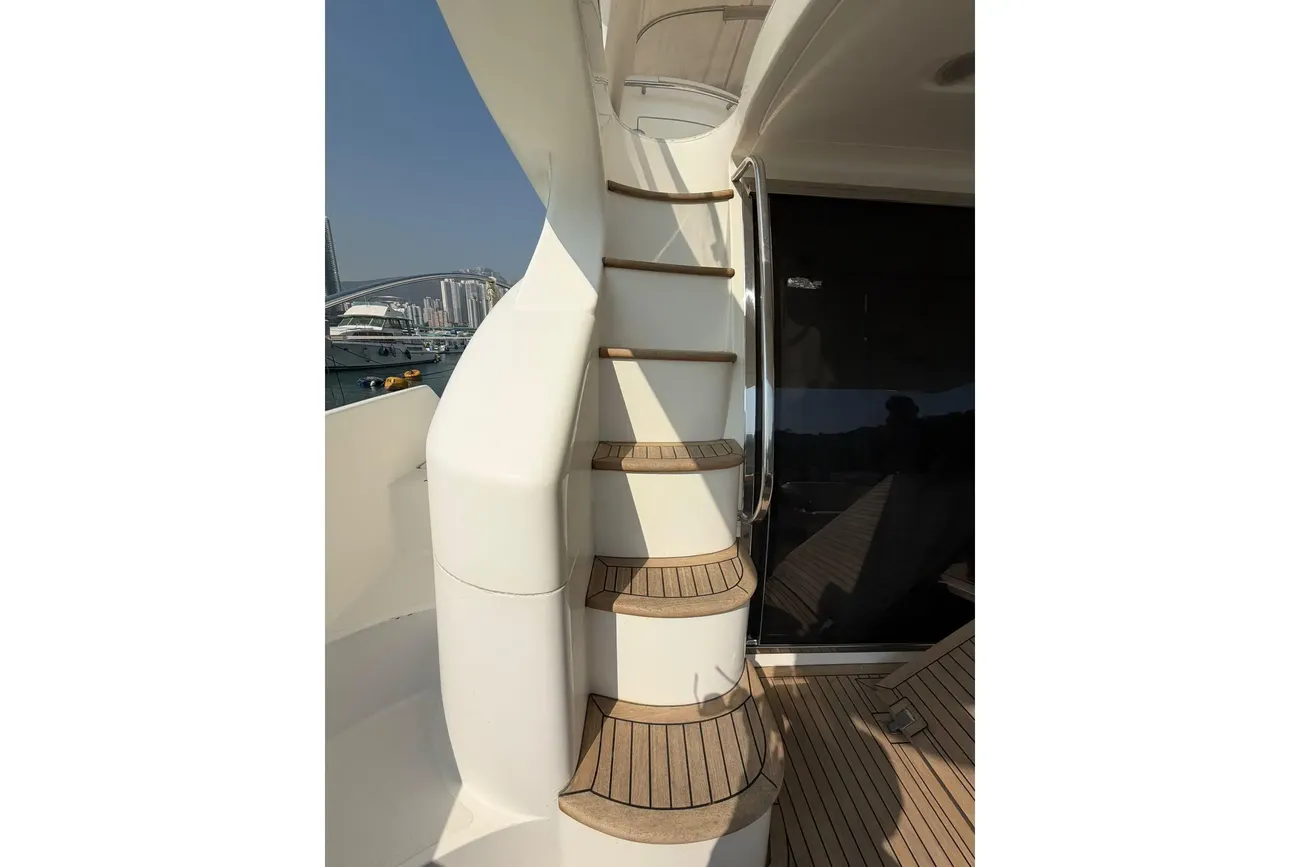 Thumbnail von Azimut 55