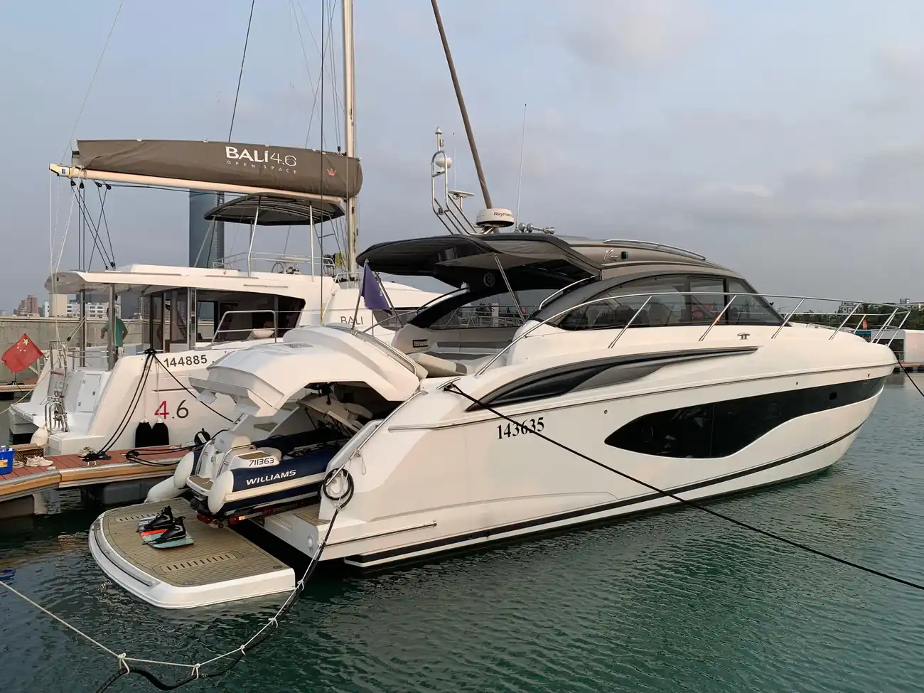 Thumbnail von Princess V50 Open