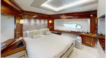 Thumbnail von Sunseeker 86 Yacht