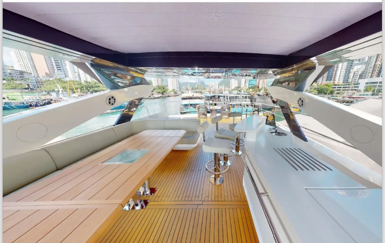Thumbnail von Sunseeker 86 Yacht